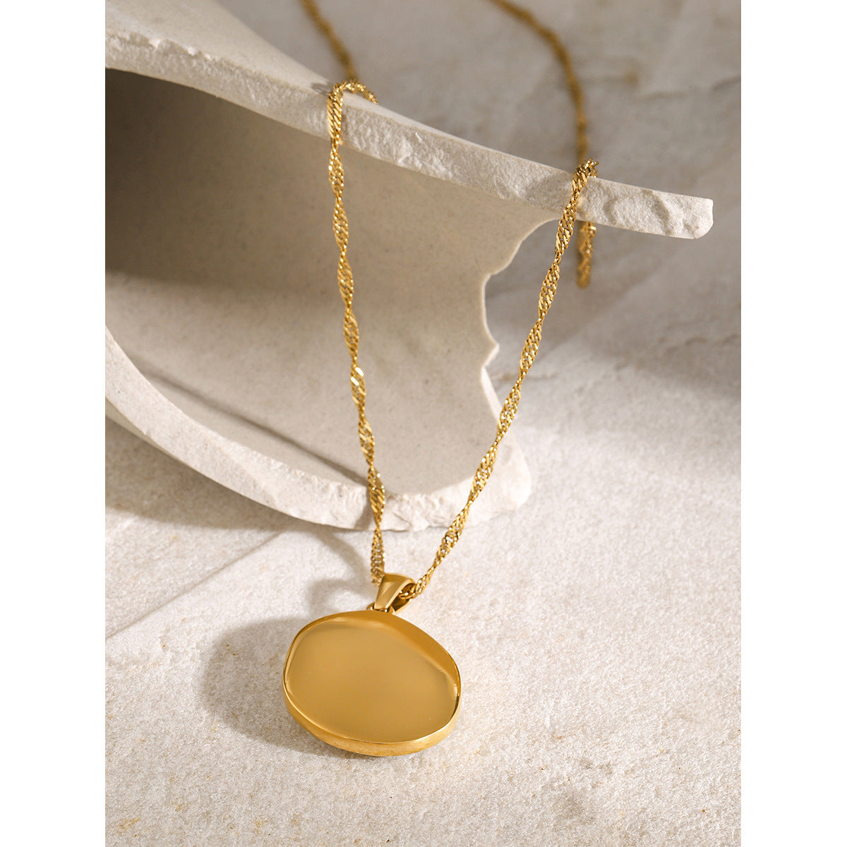 JDN2404025 Angle Pendant 18K Golden Color Round Pendant Necklace for Women