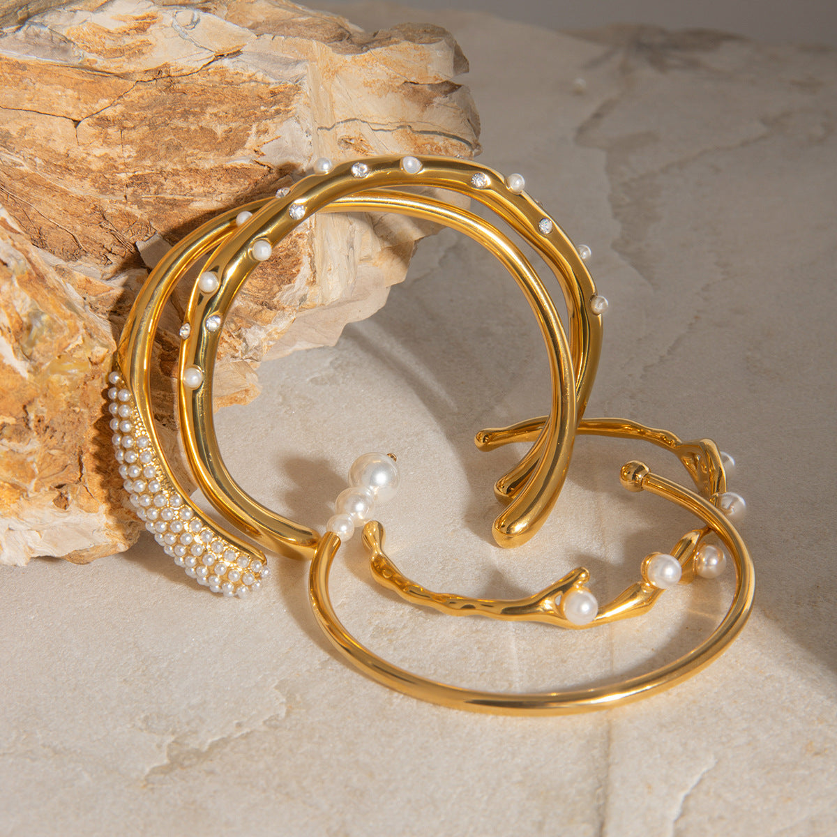 JDB201489 Stainless Steel Bangle for Women 18k Gold Plated Bangle Bracelet