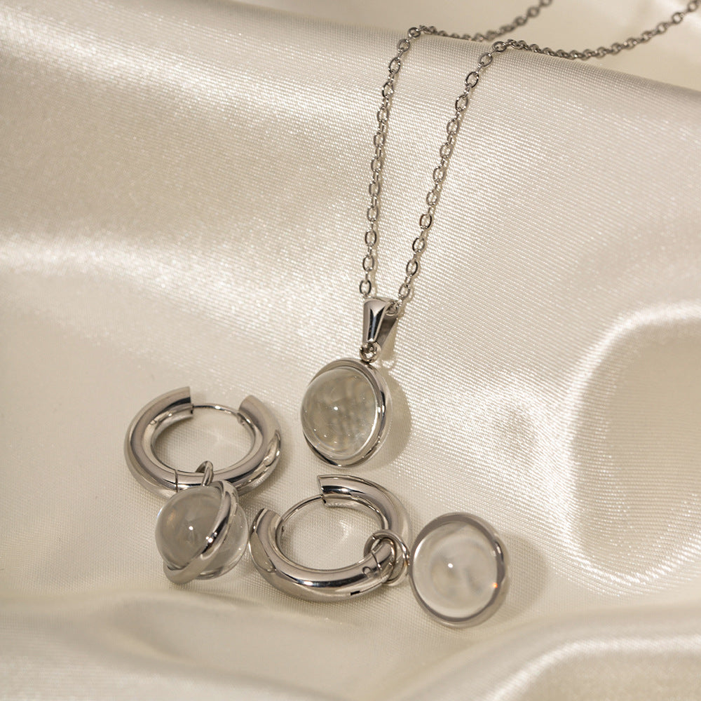 JDE2303045 Transparent Ball Round Zirconia Pendant with Stainless Steel Chain Necklace for Women