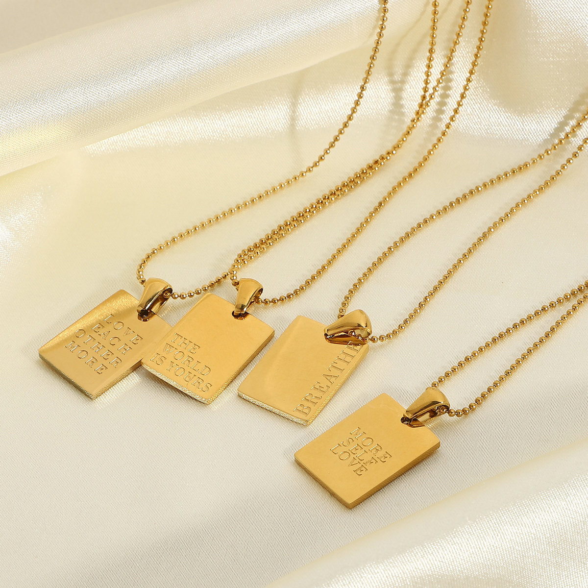 JDN20322-1 18K Golden Color Square Pendent Simple Choker Necklace for Women
