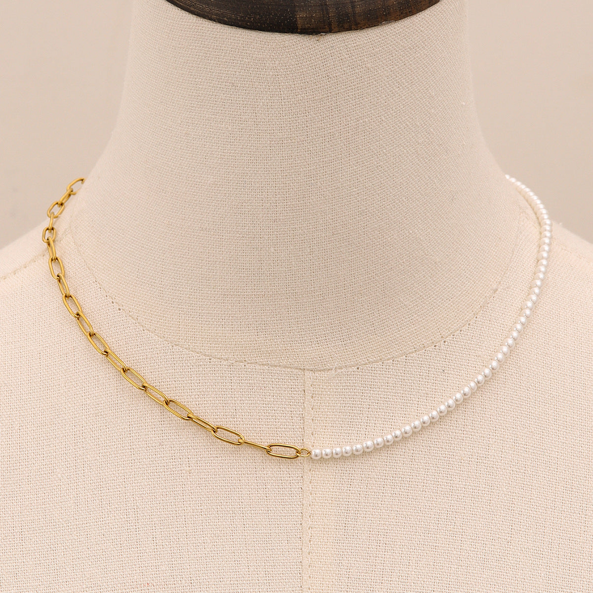 JDNW2409007 Stainless Steel Pearl Necklace Simple Chain Necklace for Women