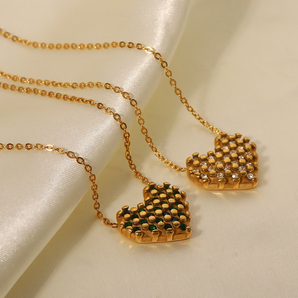 JDN21378-GN 18K Gold Plated Heart Shape Zircon Pendant Necklace for Women