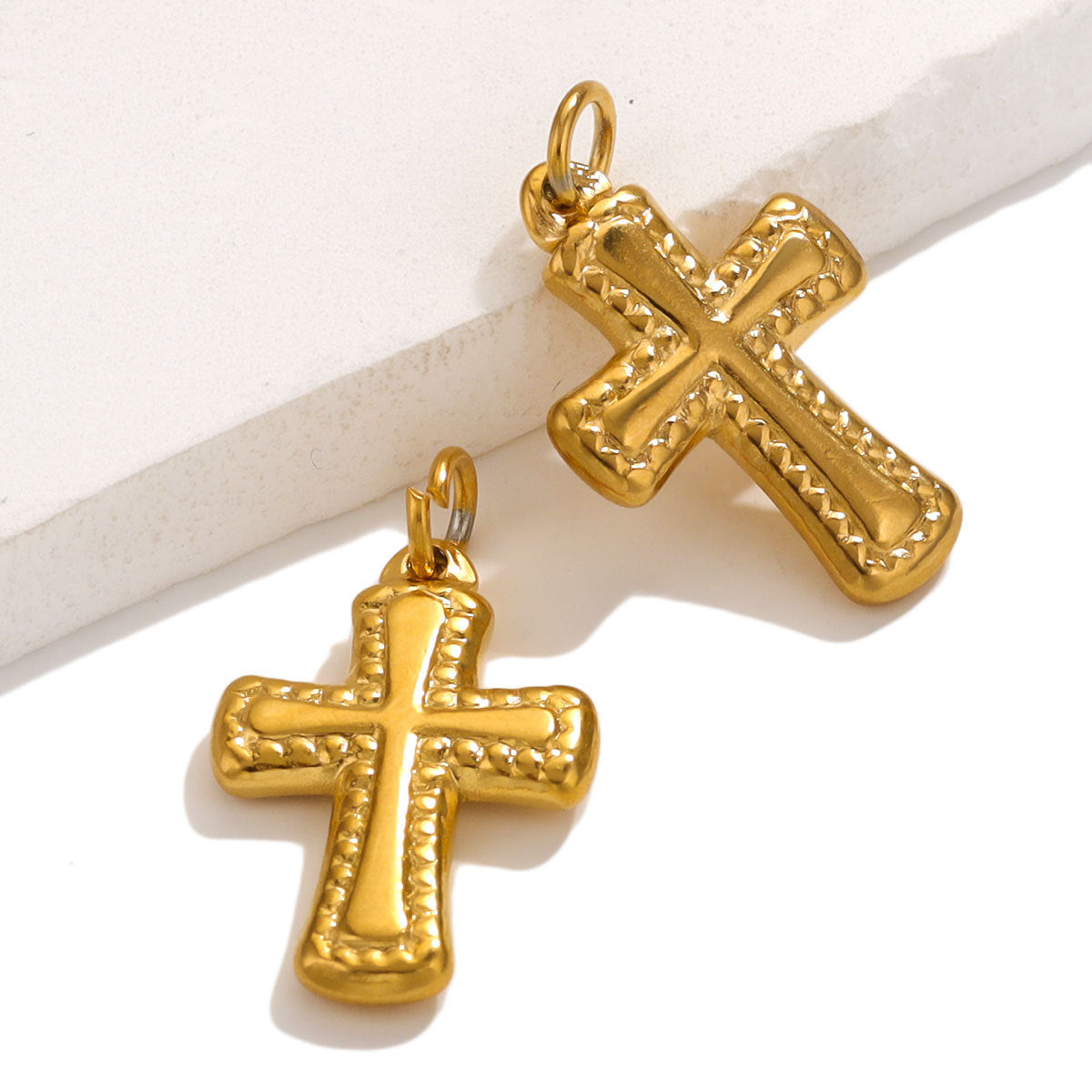 PD13 Stainless Steel Cross Pendant with hook Waterproof 18K Golden Color Pendant